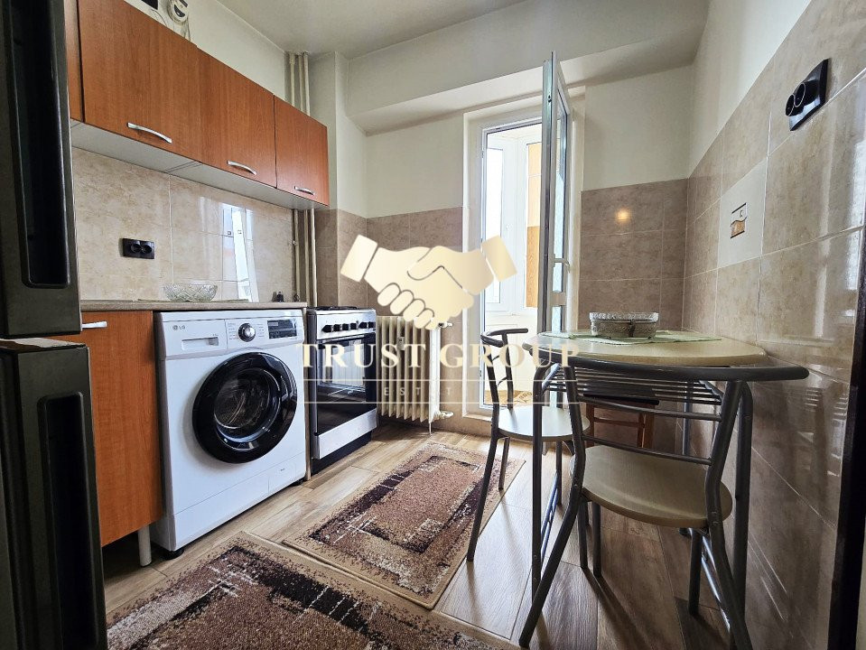 Studio Decomandat | Stirbei Vodă | 39 mp | Etaj 6 | Bloc Reabilitat termic