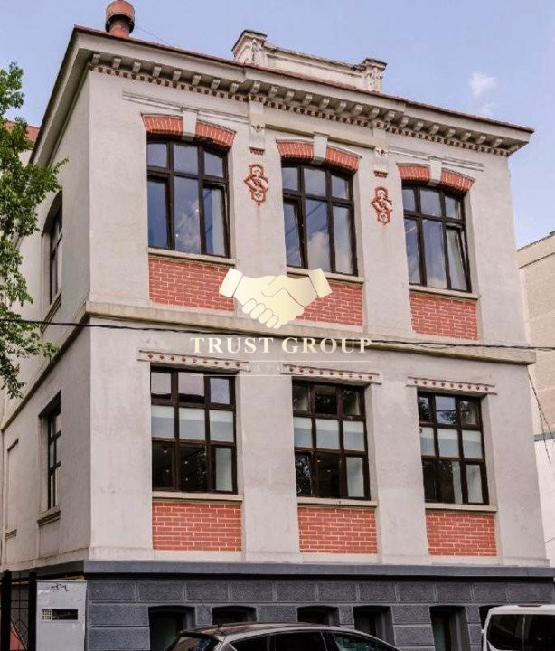 Imobil D+P+1+2 Piata Victoriei