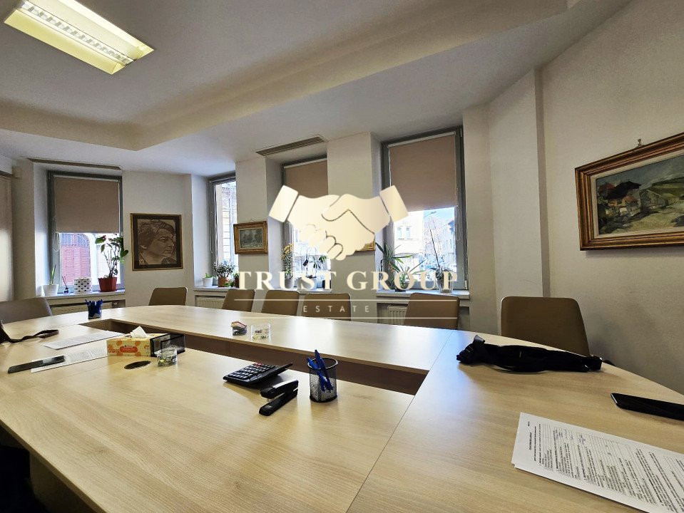 Imobil multifuncțional D+P+2+M - birouri, hotel, clinica sau business exclusiv