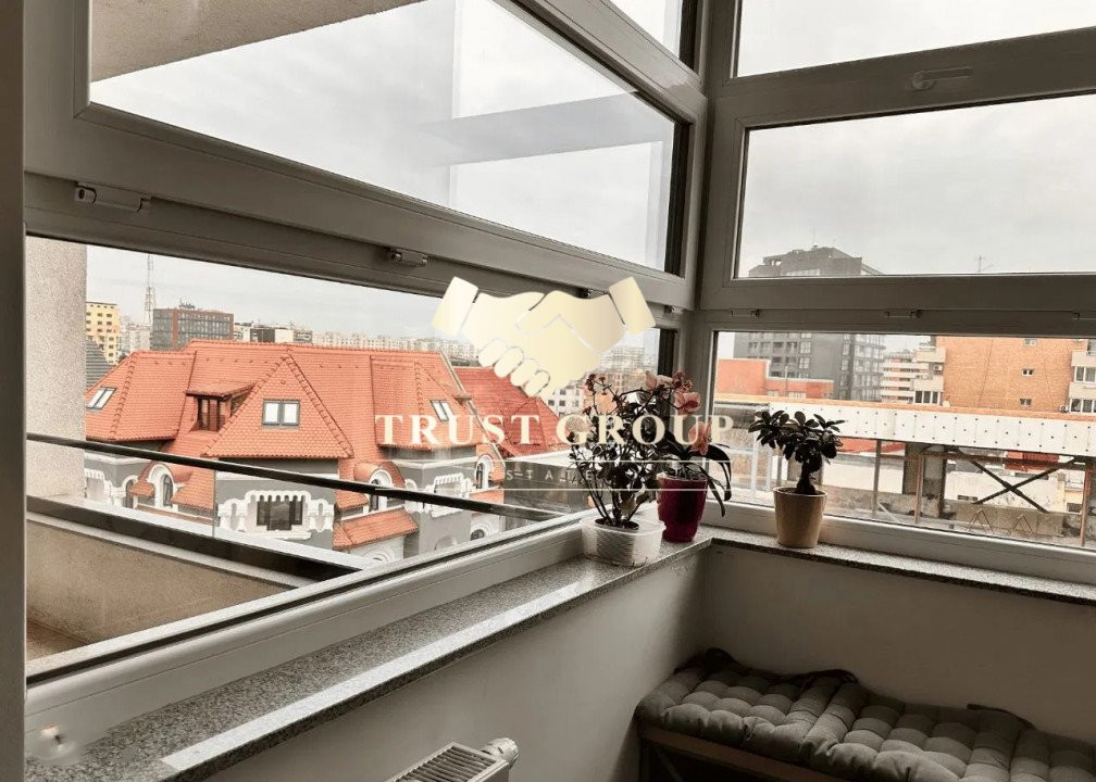 Polonă  Bloc Celeritas Mobilat - Utilat - Parcare Subteran - Boxa - 2 Camere 