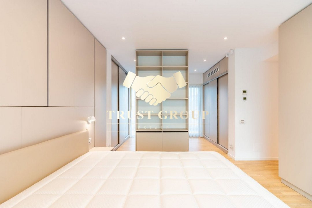 Ultracentral -Triplex