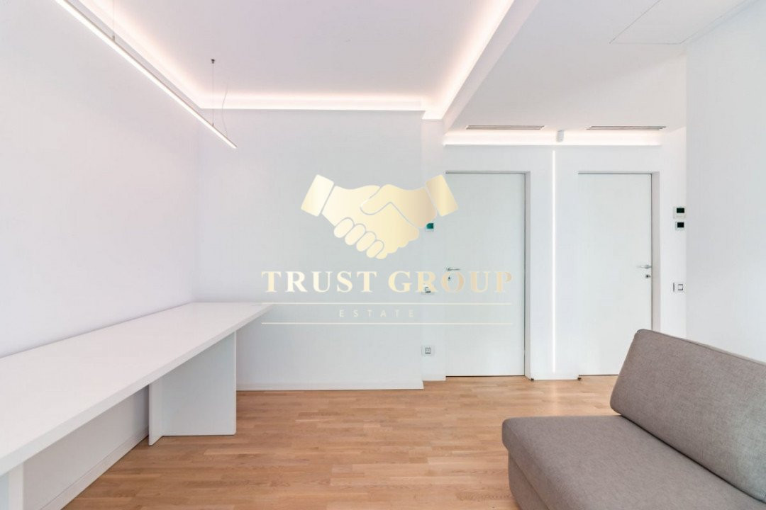 Ultracentral -Triplex