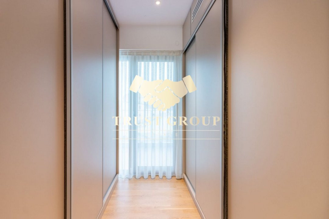 Ultracentral -Triplex