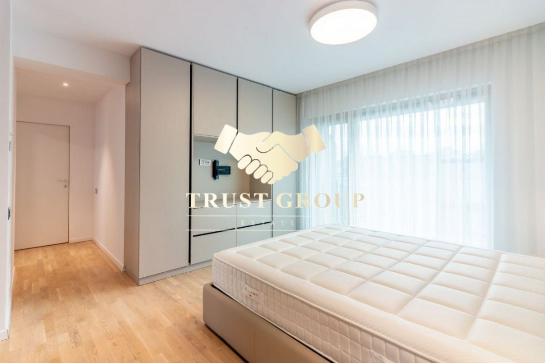 Ultracentral -Triplex