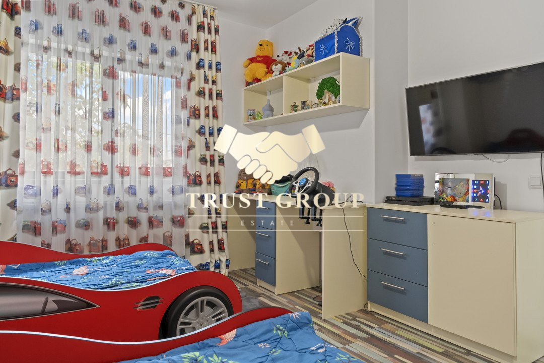  Ideală pentru Familii sau Businessuri -Casa\Vila 9 Camere -  Teren de 700 mp -