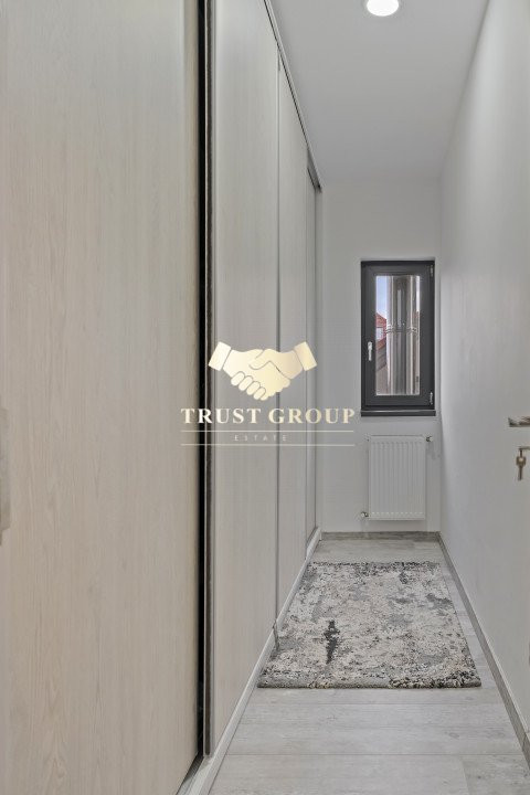  Ideală pentru Familii sau Businessuri -Casa\Vila 9 Camere -  Teren de 700 mp -