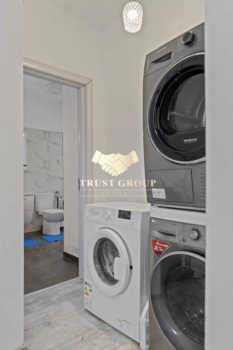  Ideală pentru Familii sau Businessuri -Casa\Vila 9 Camere -  Teren de 700 mp -