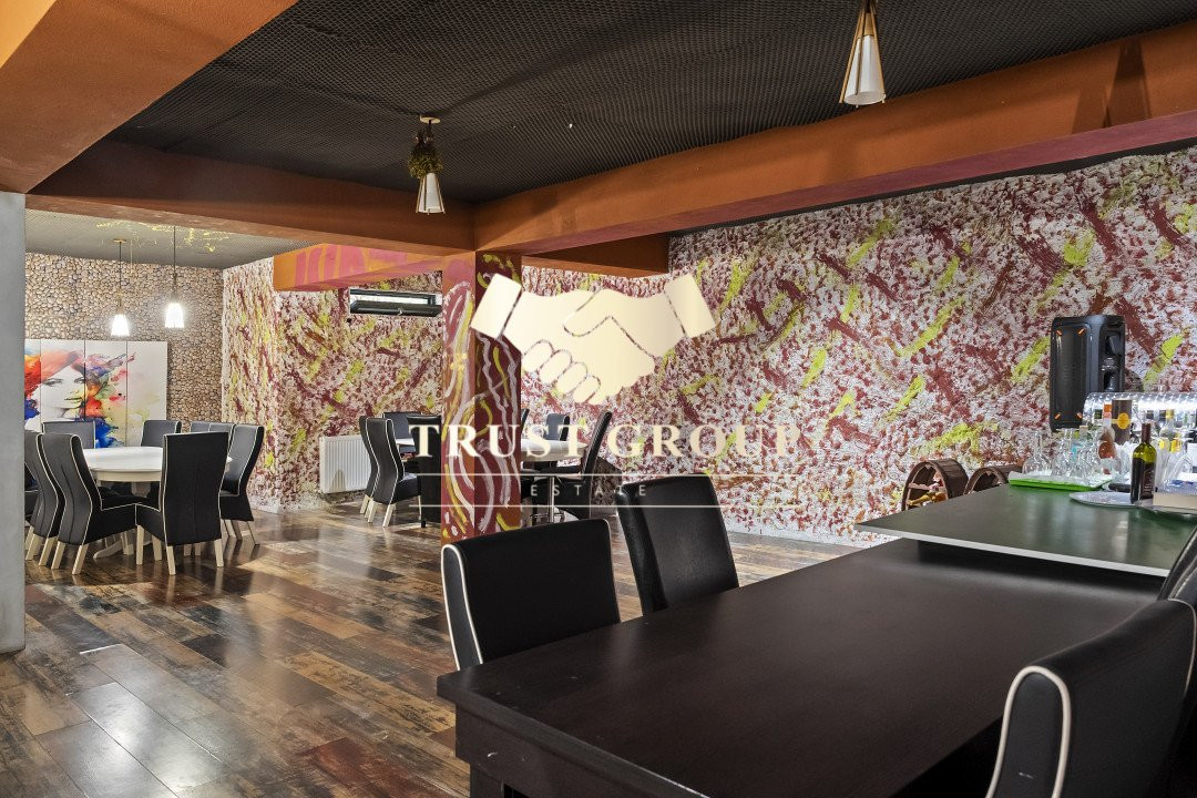  Ideală pentru Familii sau Businessuri -Casa\Vila 9 Camere -  Teren de 700 mp -