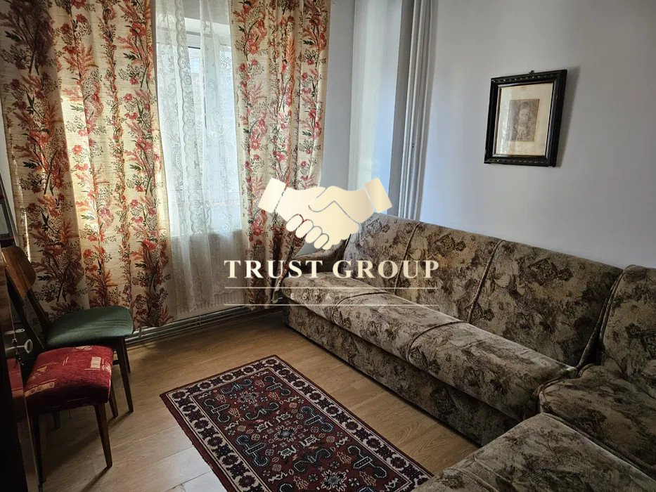 2 camere Gorjului-Apusului | Centrala proprie |