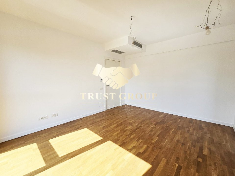  terasa 60mp -  Penthouse Duplex 4 camere