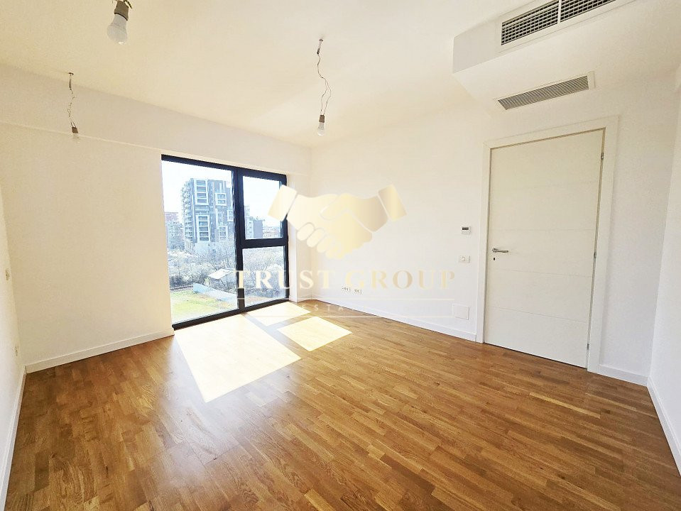  terasa 60mp -  Penthouse Duplex 4 camere