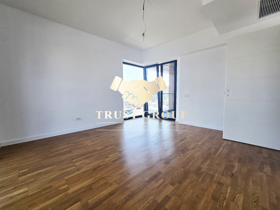  terasa 60mp -  Penthouse Duplex 4 camere