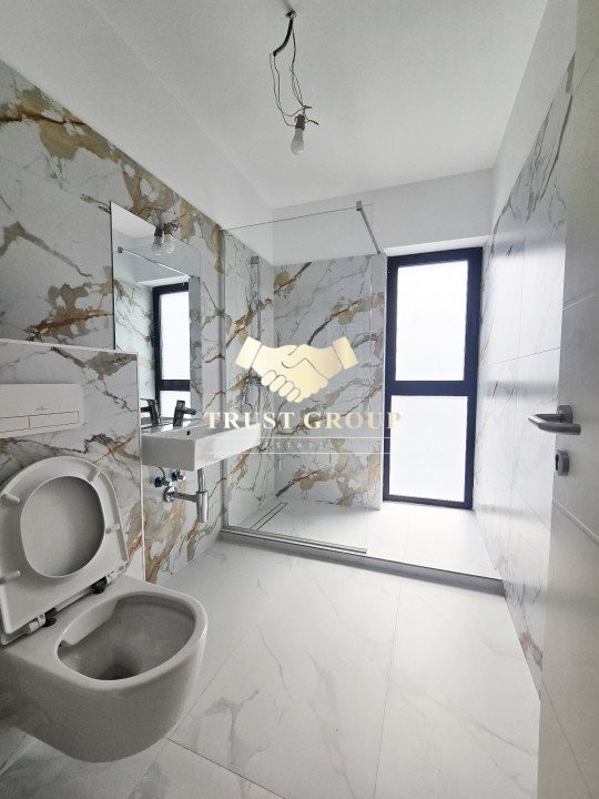  terasa 60mp -  Penthouse Duplex 4 camere