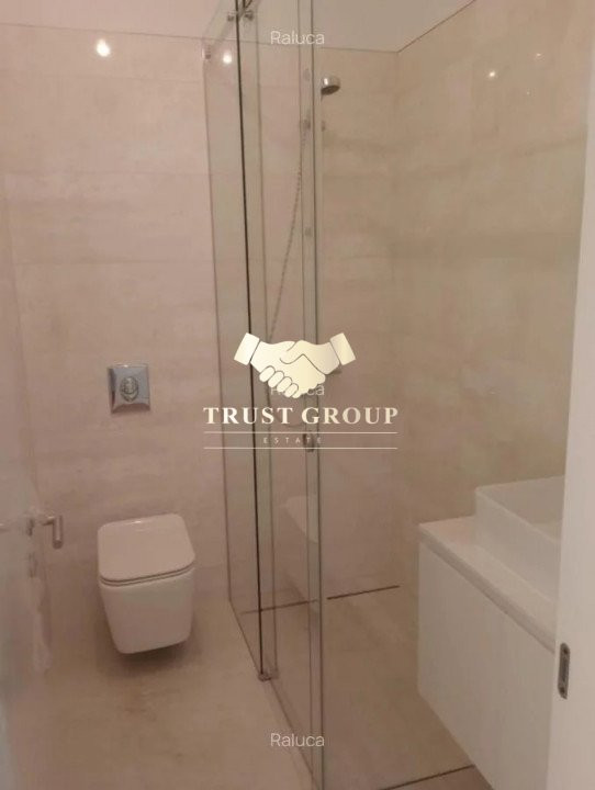 3 camere + garaj + boxă de vânzare în complexul Win Herastrau