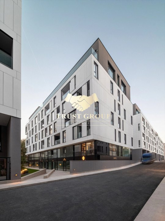 3 camere + garaj + boxă de vânzare în complexul Win Herastrau