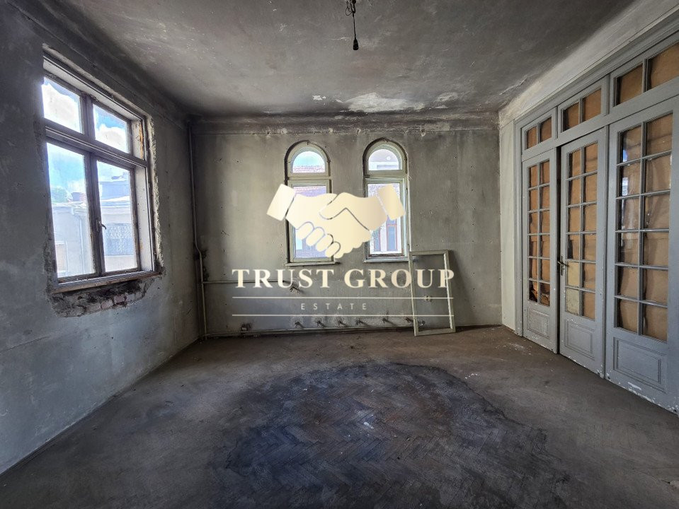   Proprietate de Excepție | Vilă Boierescă cu Arhitectură Autentică și Potențial