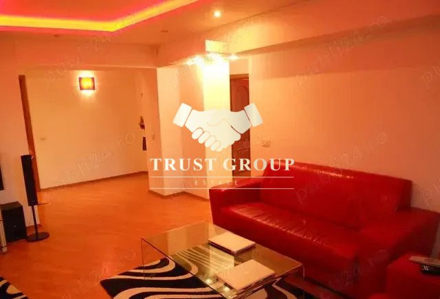 Apartament 4 camere Universitate  Bloc 1980