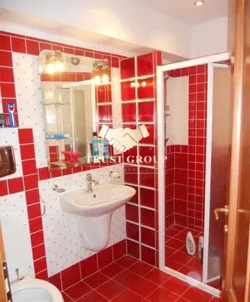 Apartament 4 camere Universitate  Bloc 1980