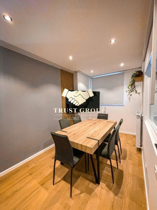 Apartament 3 camere Ultracentral | 2 Parcări | 2 Boxe 