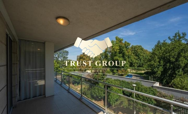 Malul lacului Bordei,Cartier Primaverii-apartament 4 camere cu garaj