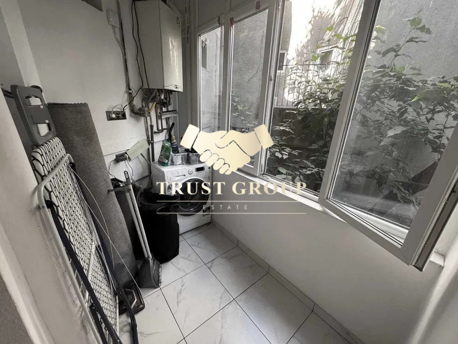 Apartament 2 camere Emniescu Pivnita+camera mansarda