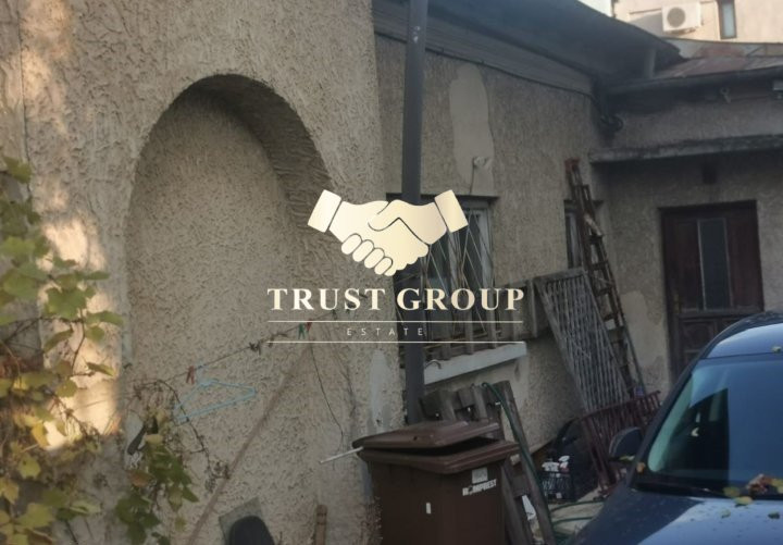 Domenii | Vanzare imobil renovabil/demolabil + 300 mp teren 