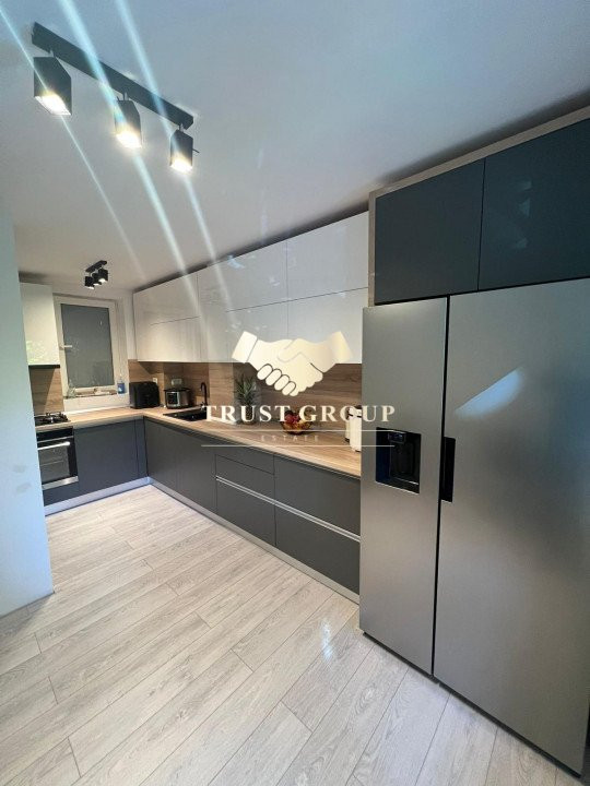 Apartament 3 camere in Victoriei