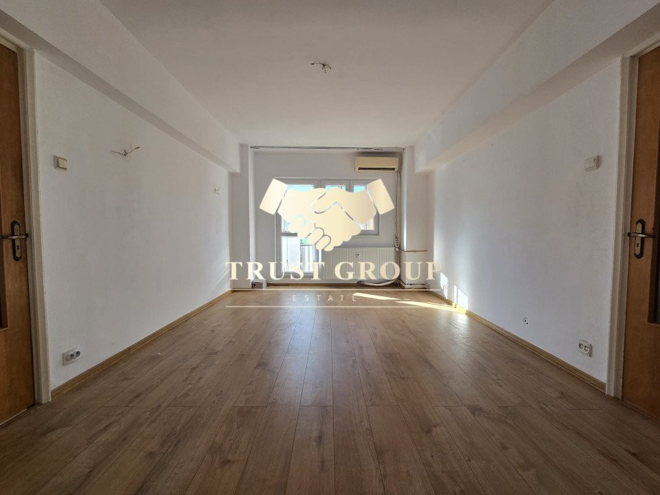 Apartament 3 camere 2 bai bloc 1987 