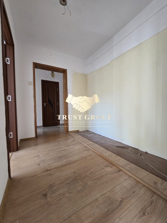 Apartament 3 camere 2 bai bloc 1987 