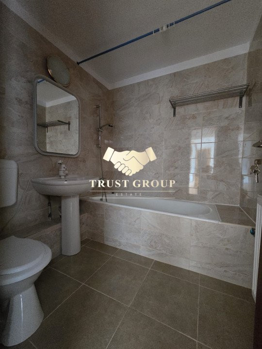 Apartament 3 camere 2 bai bloc 1987 