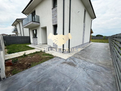 Vila vecinătatea Paradisului Verde