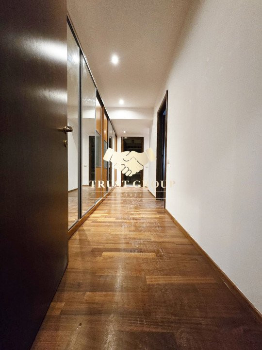 Apartament 3 camere Soseaua Nordului - Prima Linie 2 locuri de parcare si terasa