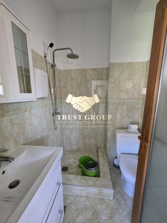  5 camere langa piata  Domenii Vila eleganta