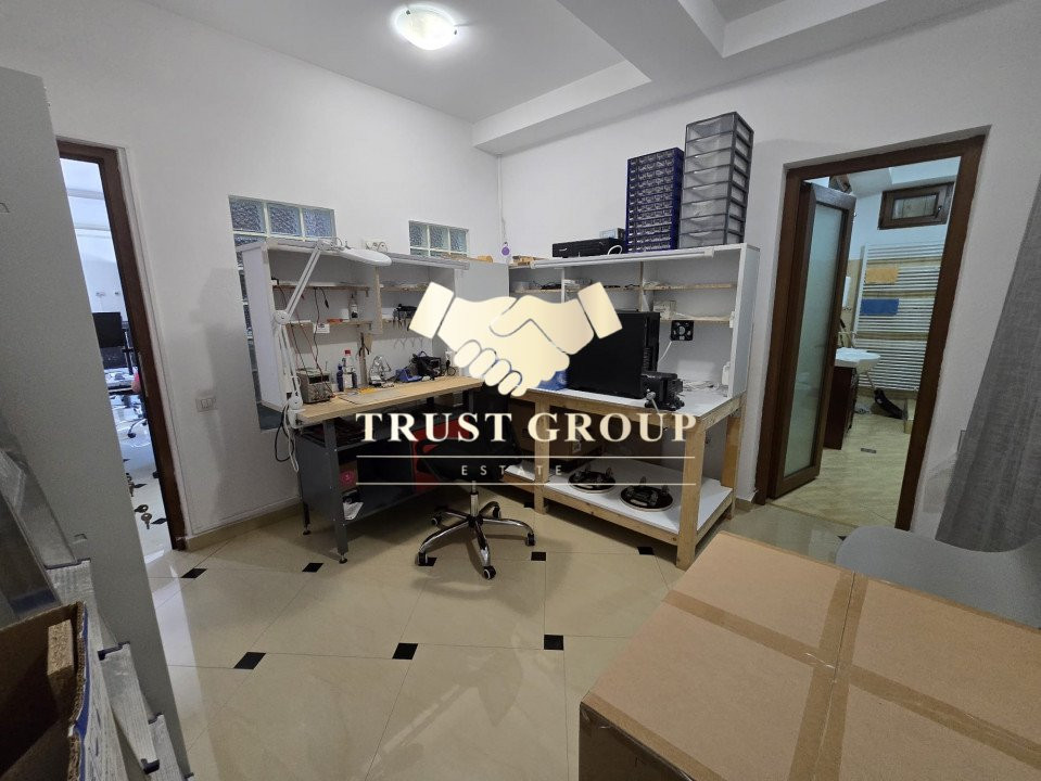  5 camere langa piata  Domenii Vila eleganta