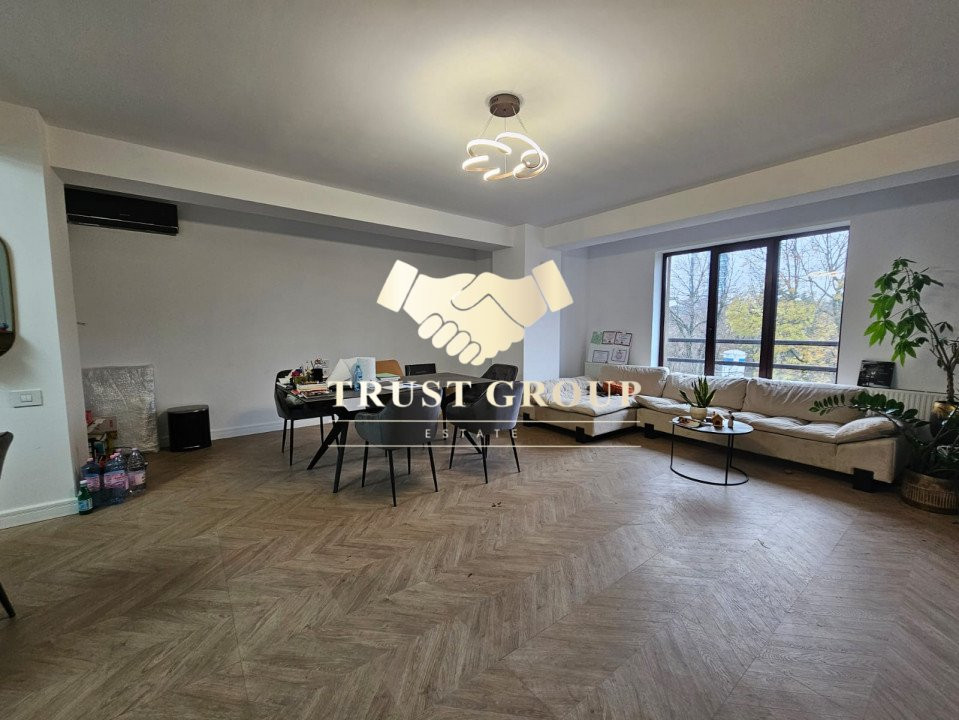 Apartament 4 camere Arcul de Triumf