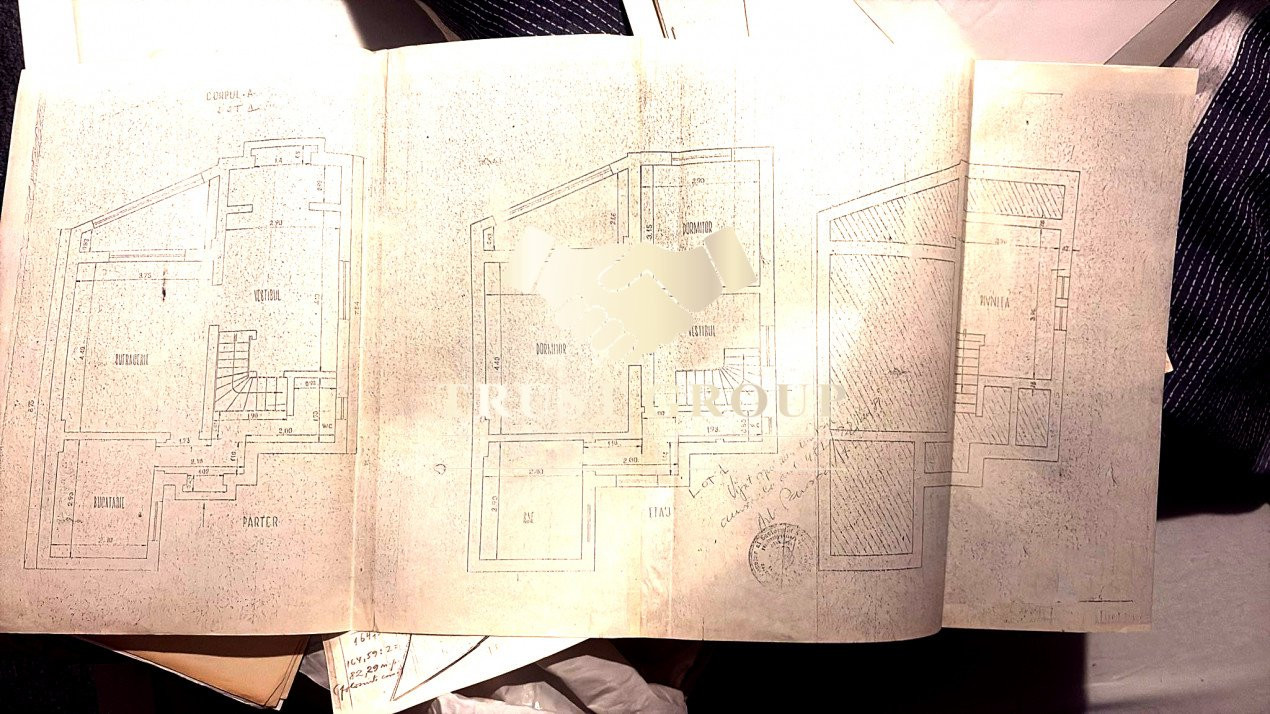 Casa/ Vila Individuala Cotroceni - 4 camere 