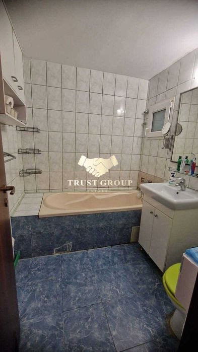 Apartament 3 camere Parcul Circului | Imobil 1986 | Vedere parc | Centrala 