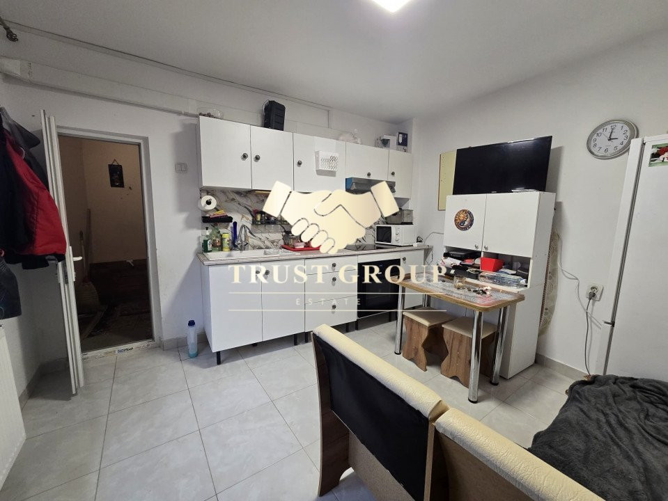 Apartament 2 camere | curte proprie