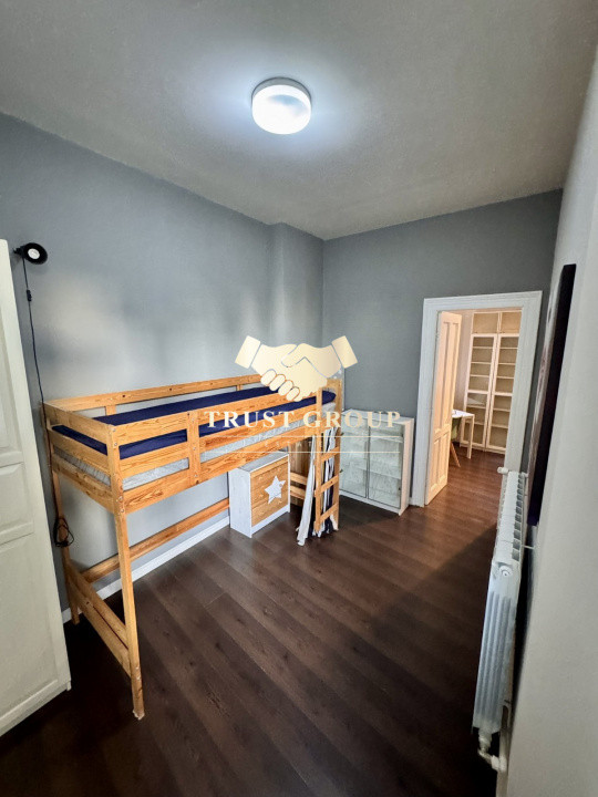 Apartament  4 camere spațios și luminos într-o vilă interbelică