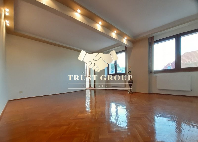  Apartament  3 camere -  Cotroceni Loc de parcare si boxa incluse - 