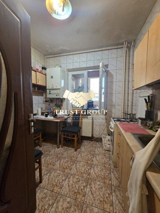 Apartament 3 camere Titulescu-Banu Manta - CENTRALA PROPRIE