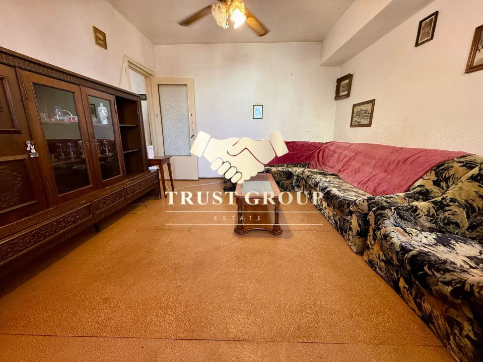 Apartament 3 camere Victoriei  | Vedere pe spate 