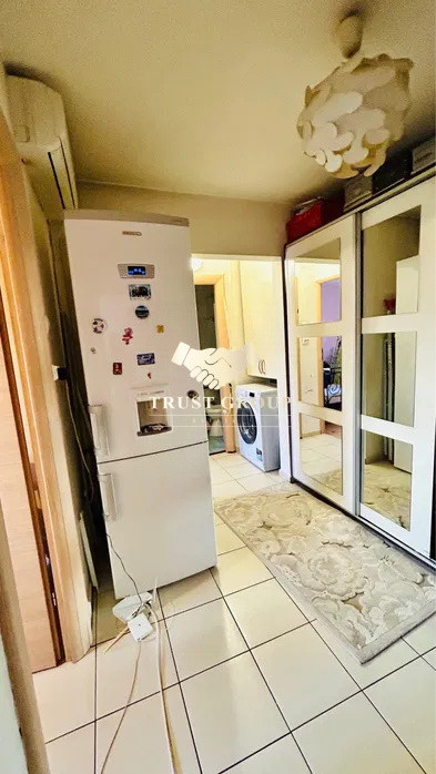 2 camere Crangasi | Centrala proprie | Langa metrou si parc |