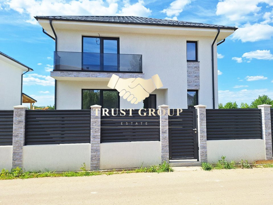 Vila vecinătatea Paradisului Verde