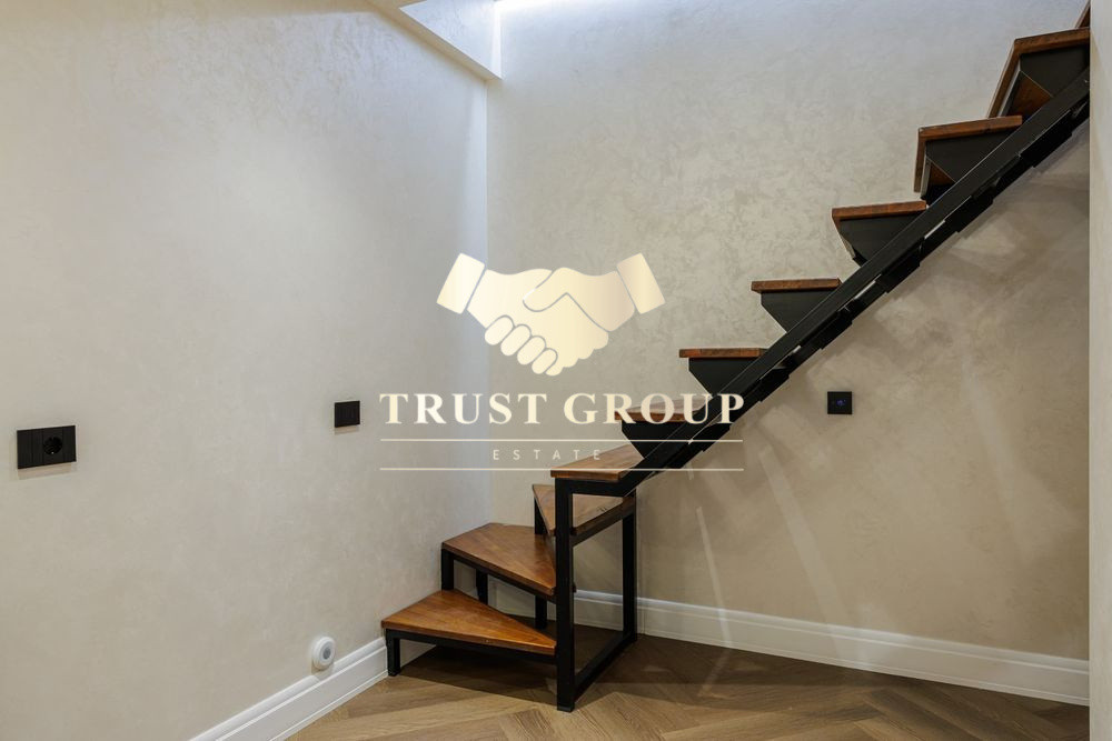 Apartament 2 camere Armenească | Renovat complet | Fără risc seismic 