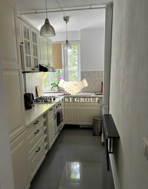 Oportunitate: apartament 2 camere –vedere superbă si liniste