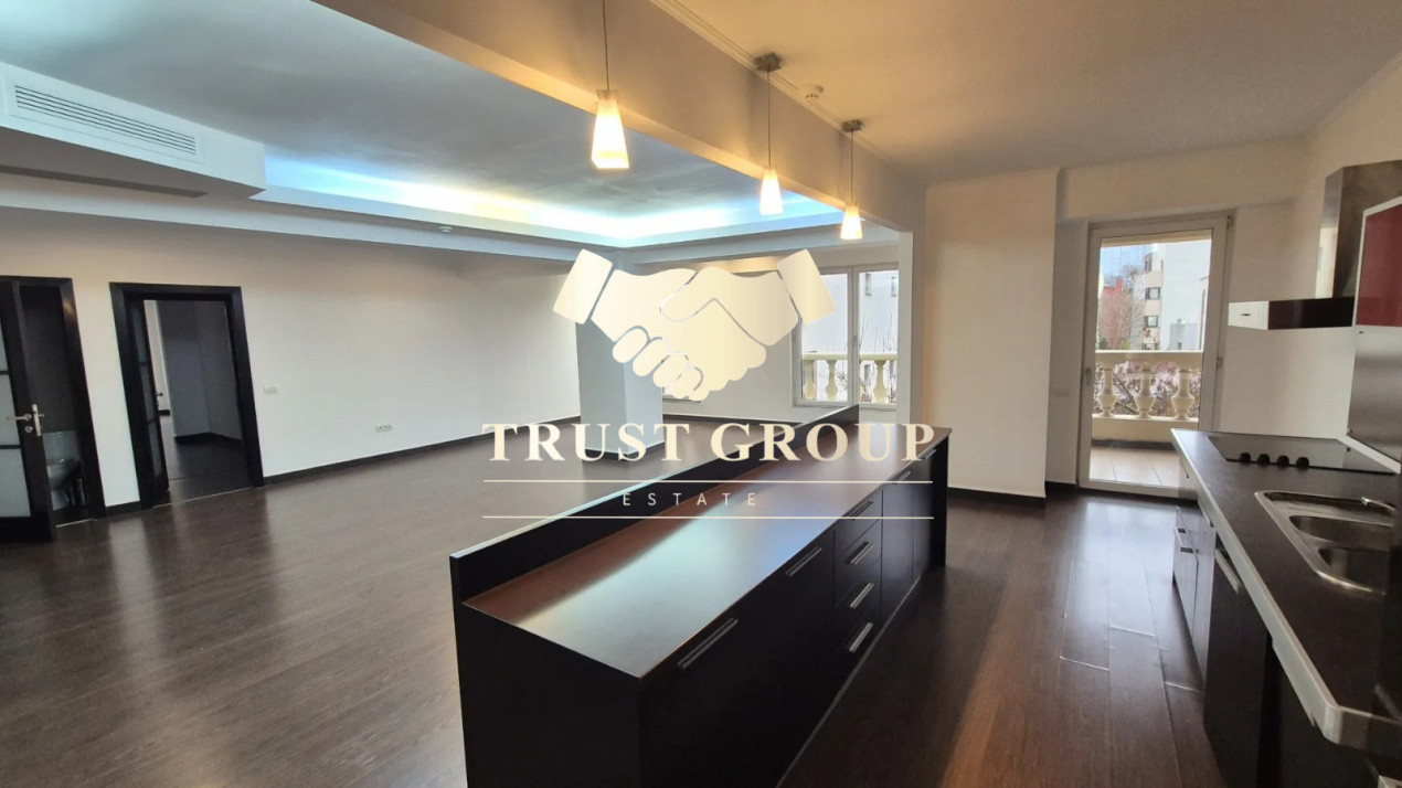 Apartament 3 camere et 3 - 150mp - Loc de parcare