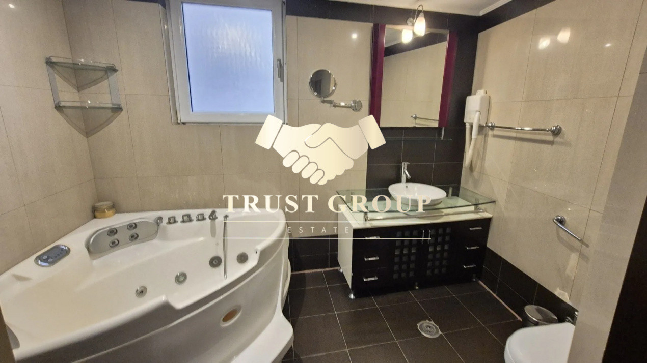 Apartament 3 camere et 3 - 150mp - Loc de parcare