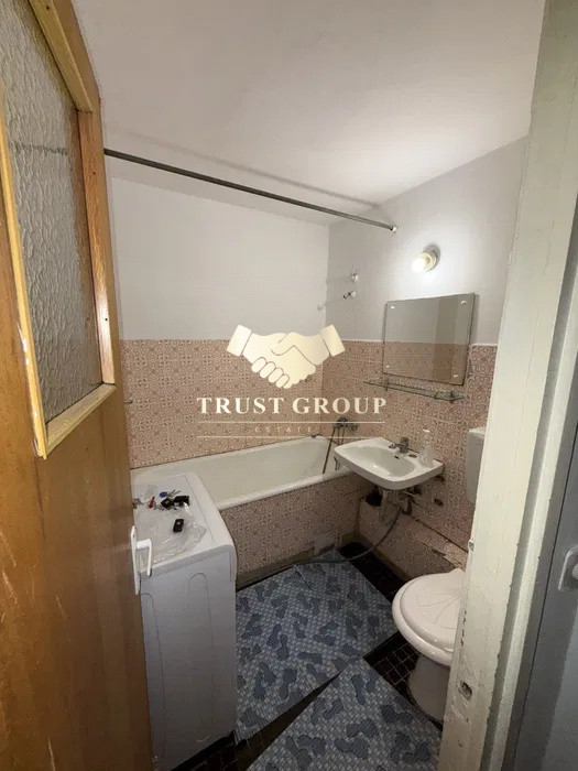 2 camere Gorjului | Bloc din 1978 |