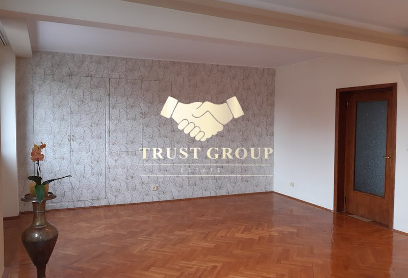  Apartament  3 camere -  Cotroceni Loc de parcare si boxa incluse - 